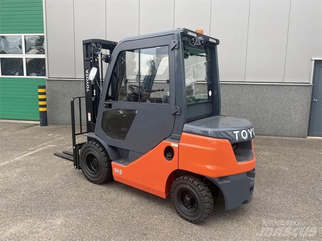 Toyota 52-8FDF25 Diesel gaffeltrucks