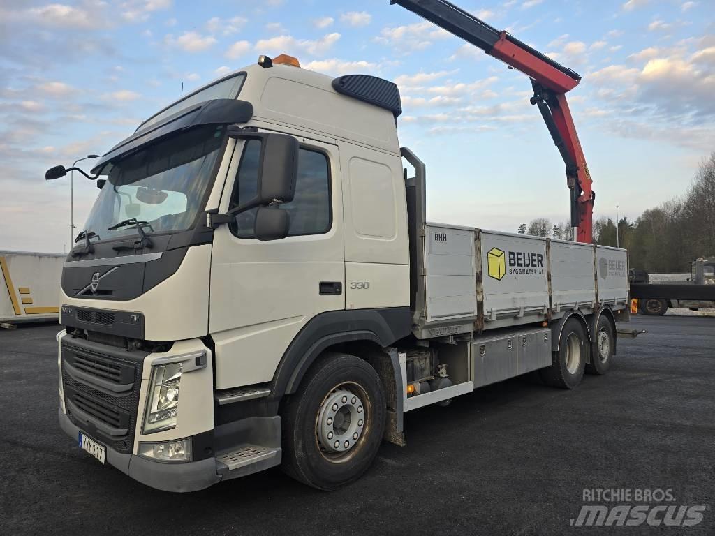 Volvo FM 330 Lastbil med kran