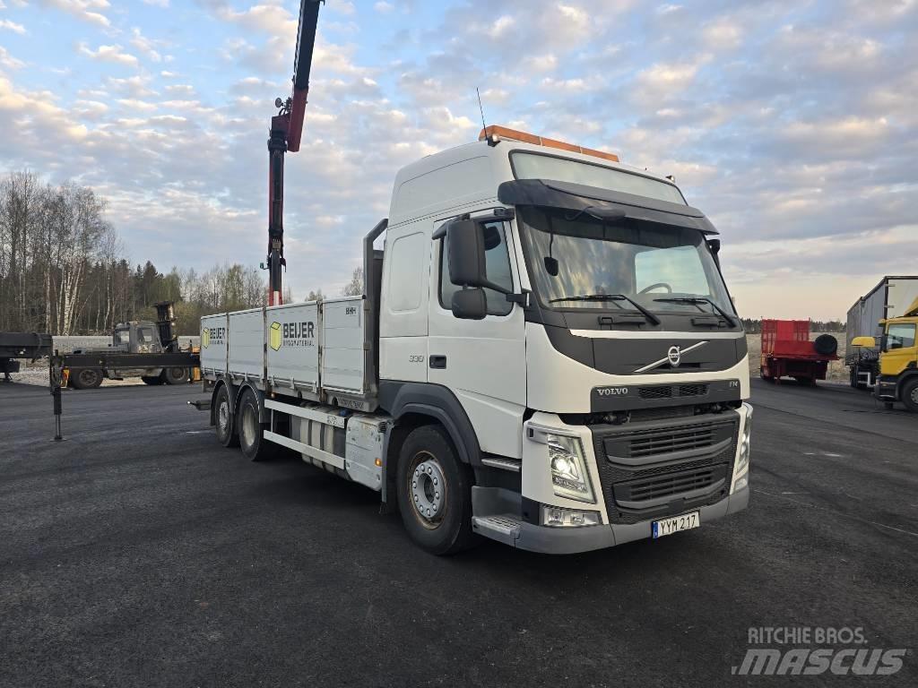 Volvo FM 330 Lastbil med kran