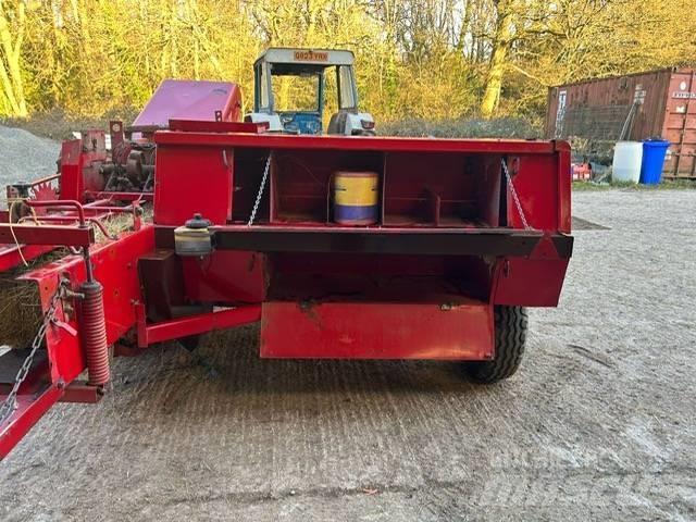 Vicon SP471 BALER Pressere til firkantede baller