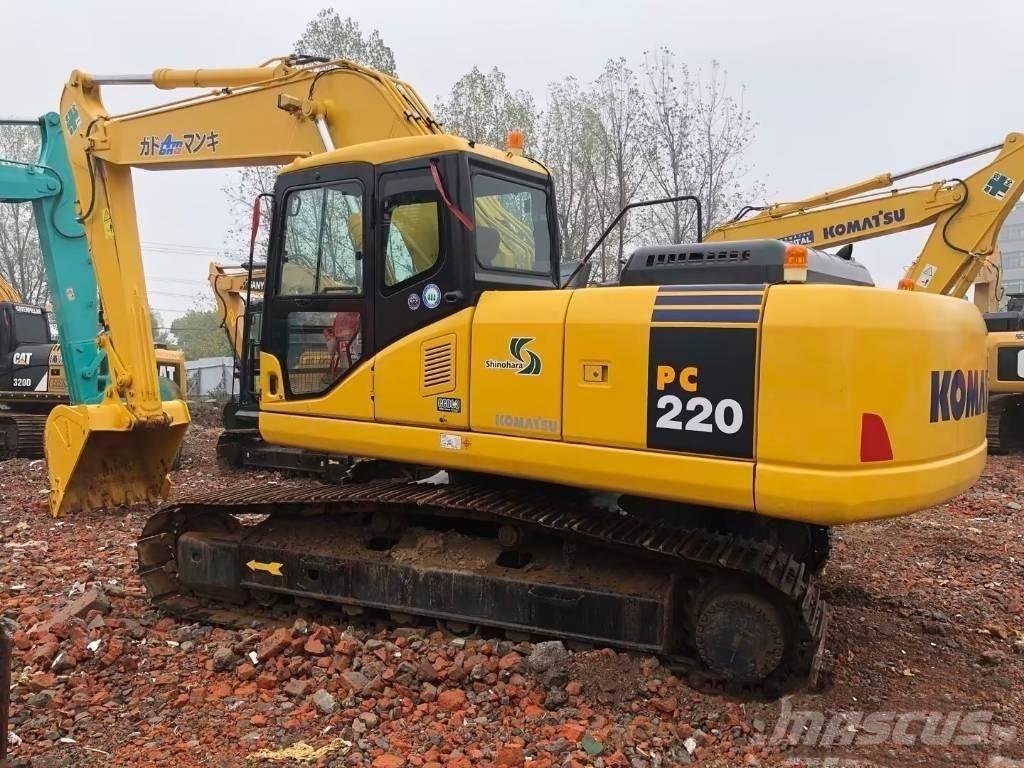 Komatsu pc220-7 Gravemaskiner på larvebånd