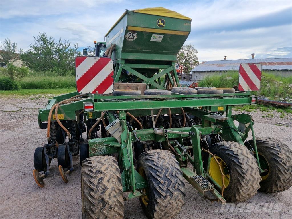 John Deere 750 A Kombi-såmaskiner
