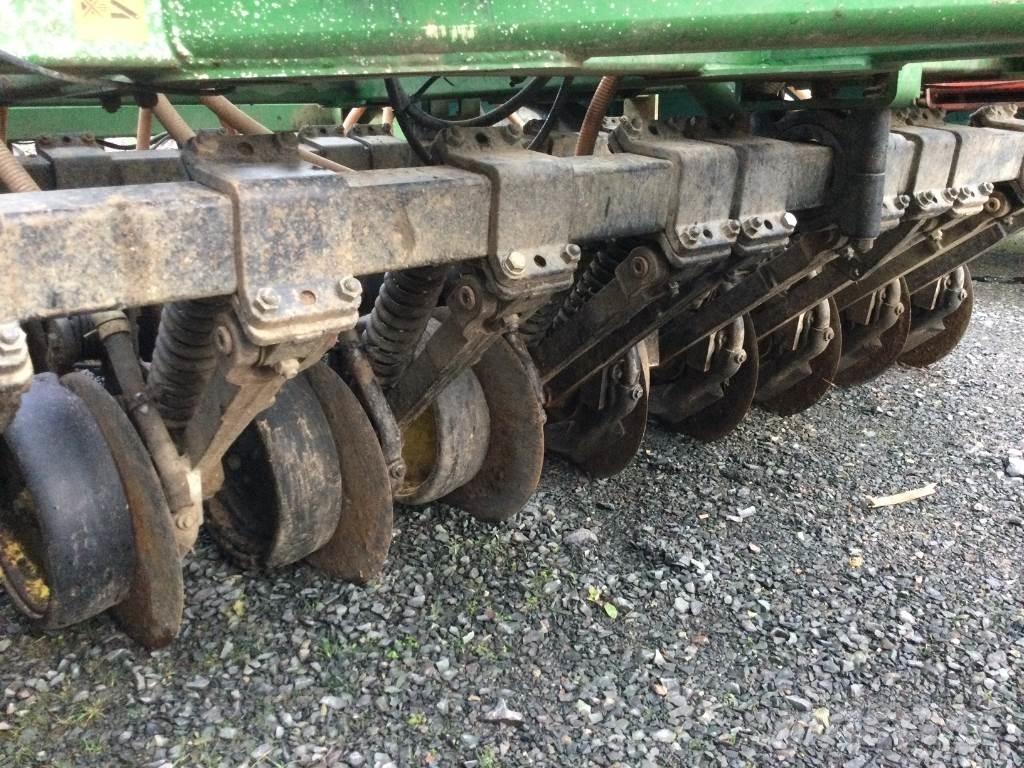 John Deere 750 A Kombi-såmaskiner