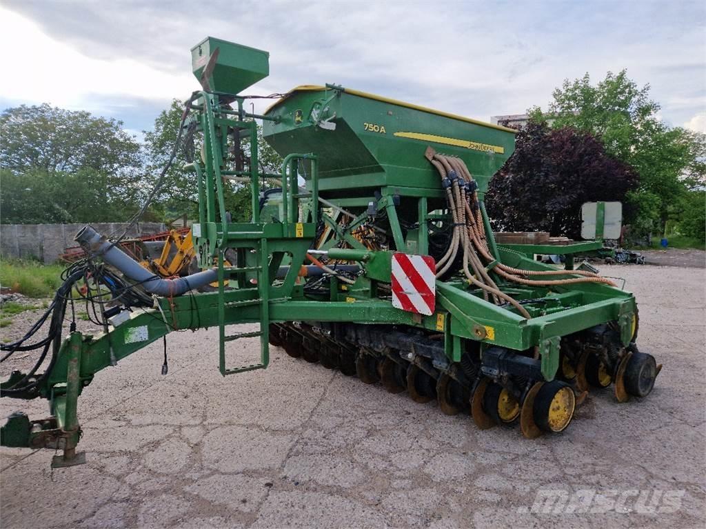 John Deere 750 A Kombi-såmaskiner