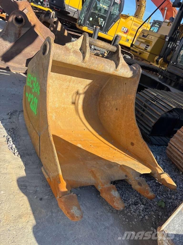 Volvo EC 300 EL Gravemaskiner på larvebånd