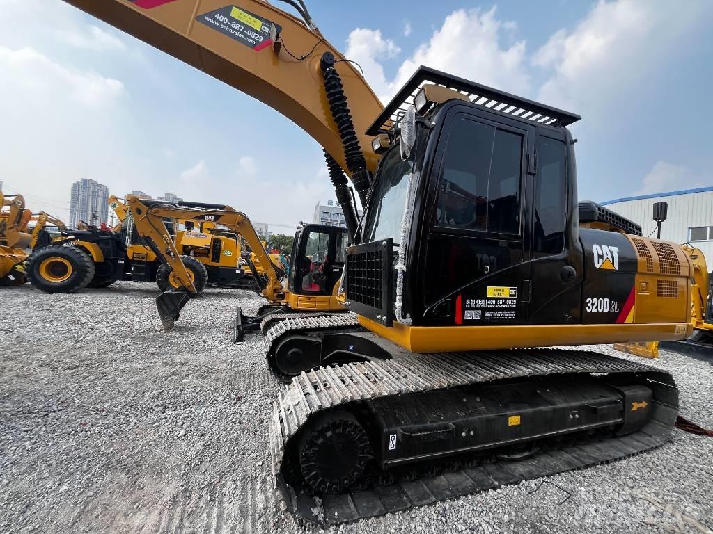 CAT 320 D2L Gravemaskiner på larvebånd