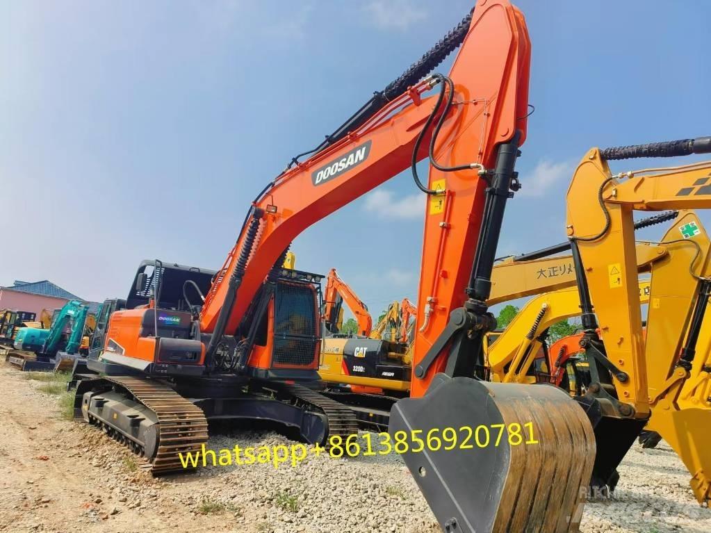 Doosan DX 225 Gravemaskiner på larvebånd