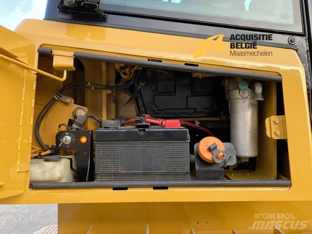 CAT D 6 K 2 LGP Bulldozer på larvebånd