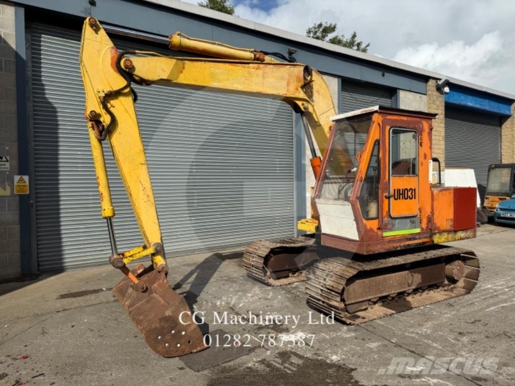 Hitachi UH031 Gravemaskiner på larvebånd