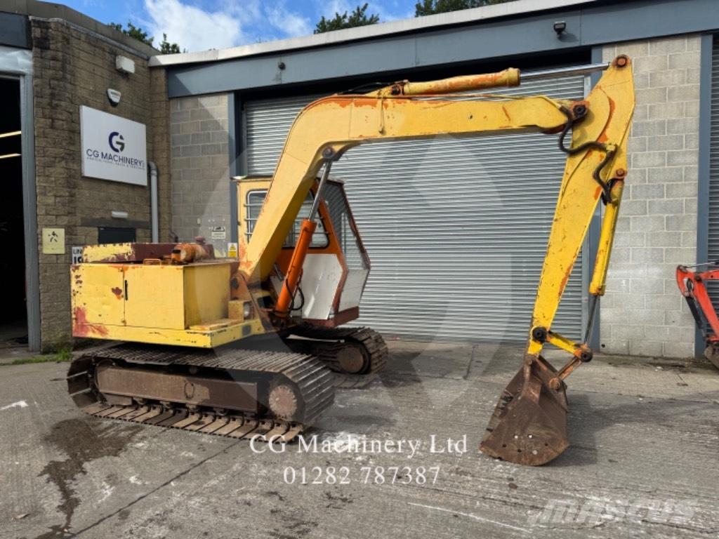 Hitachi UH031 Gravemaskiner på larvebånd