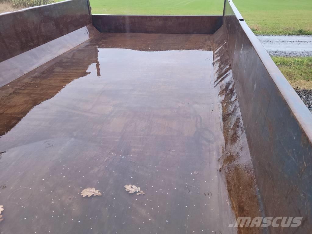 Bala TKS 1112 Tipvogne