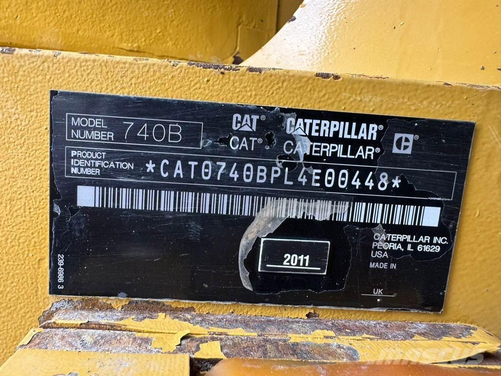 CAT 740B Terrængående lastbiler