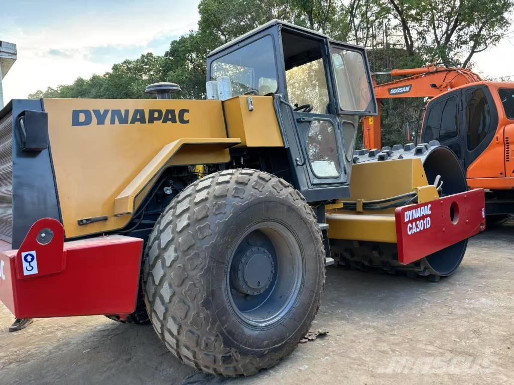 Dynapac CA 301 D Enkelt tromle