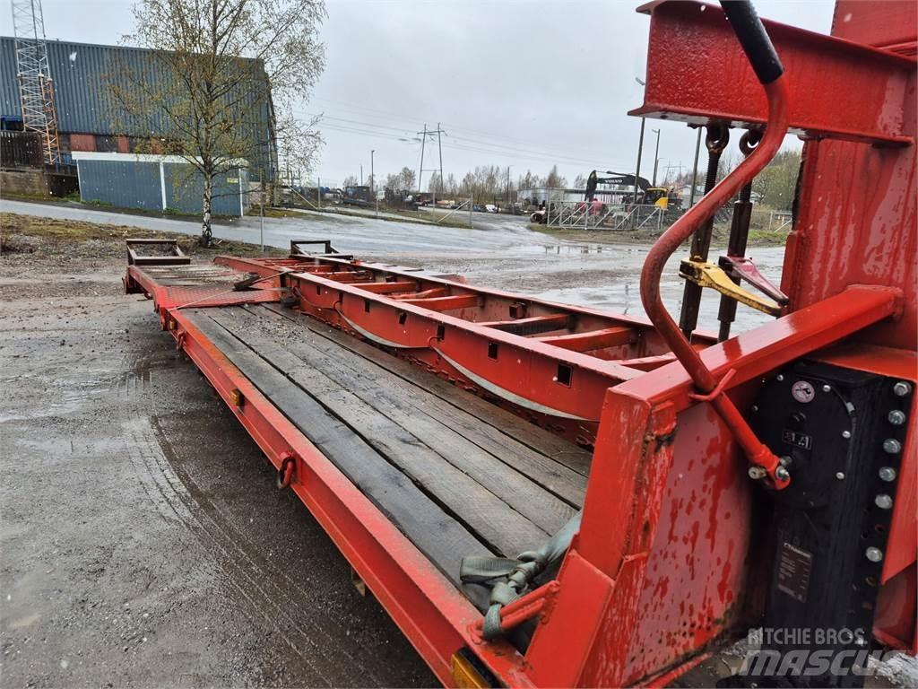 Sisu E13 450 Andre lastbiler