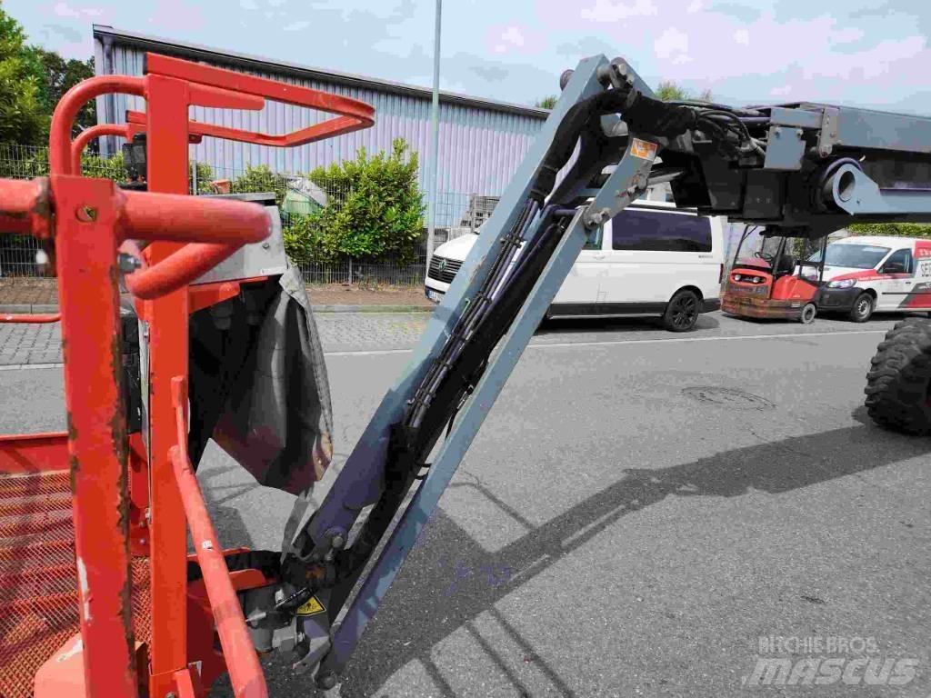 SkyJack SJ 66 T Bomlifte med knækarm