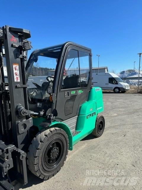 Mitsubishi FD40N Diesel gaffeltrucks