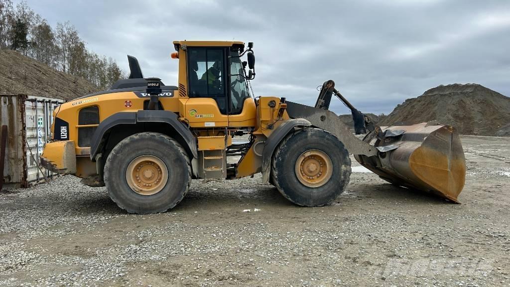 Volvo L 120 H Læssemaskiner på hjul