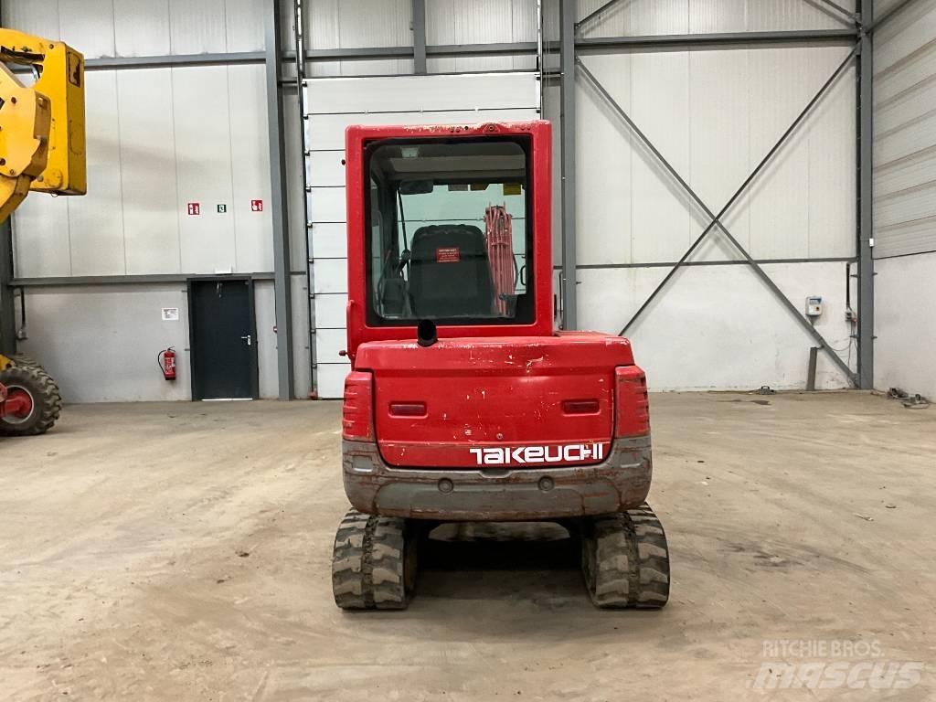 Takeuchi TB 235 Minigravemaskiner