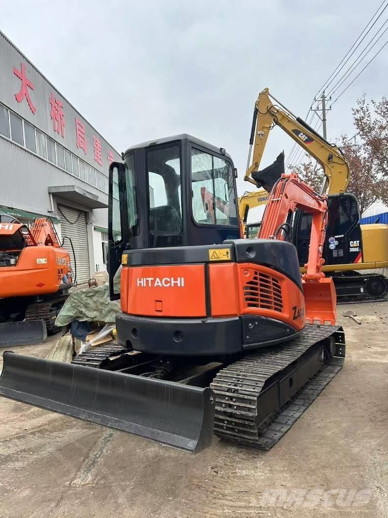 Hitachi ZX 50 Gravemaskiner på larvebånd