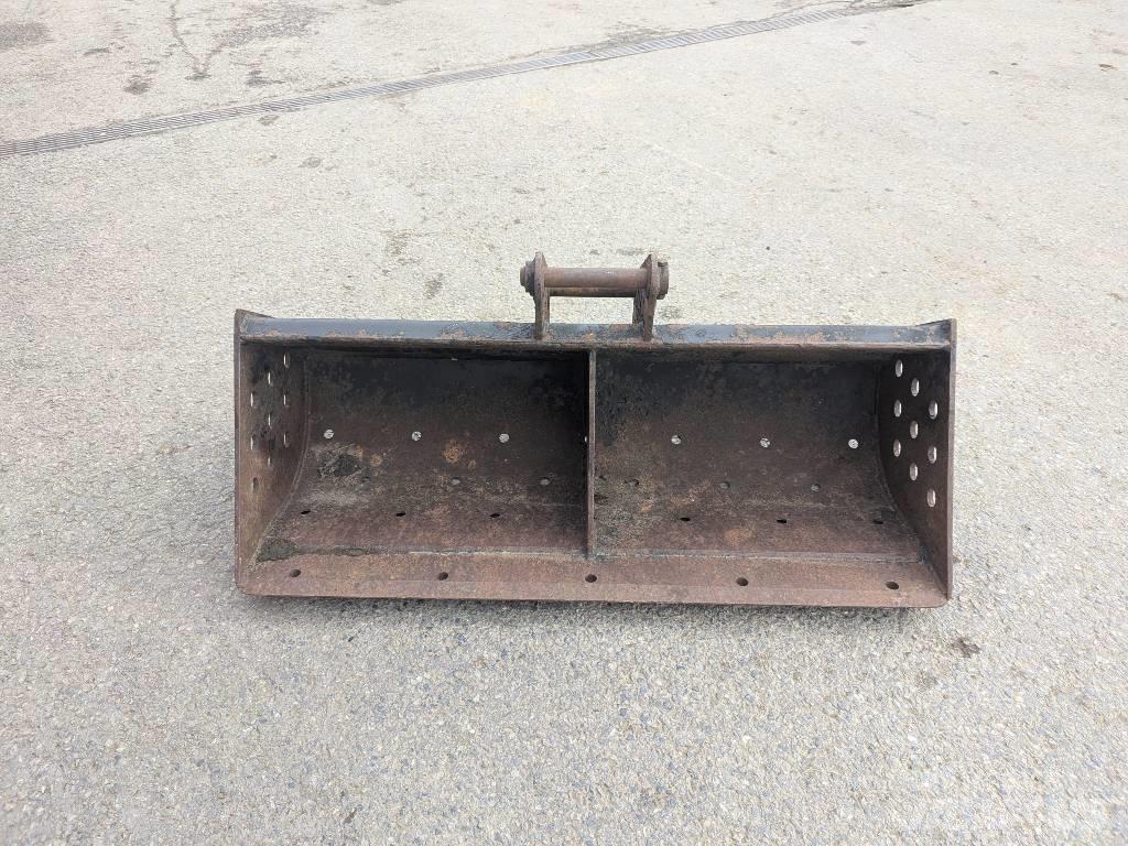 JCB GRADING BUCKET Stengrebe