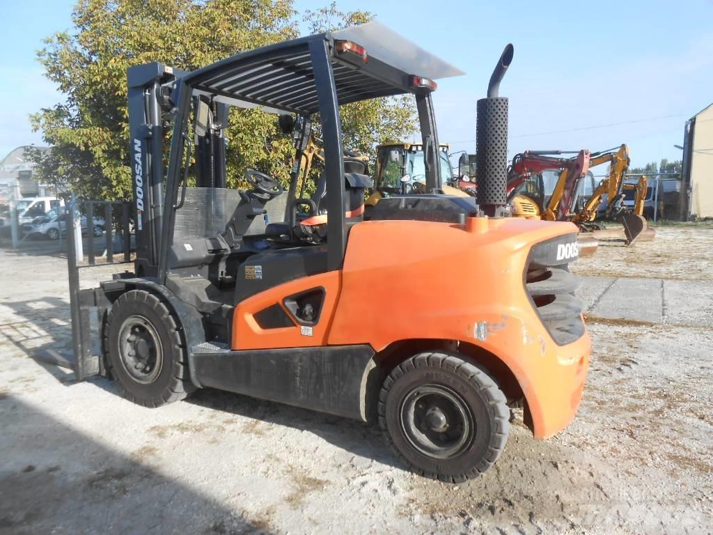 Doosan D50SC-09 Diesel gaffeltrucks