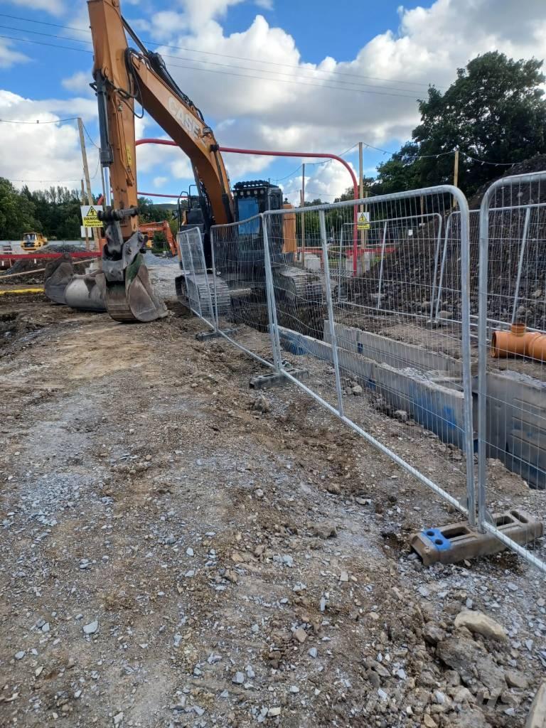 CASE CX 245 D Gravemaskiner på larvebånd