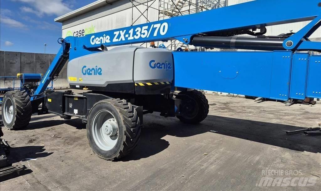 Genie ZX 135/70 Bomlifte med knækarm