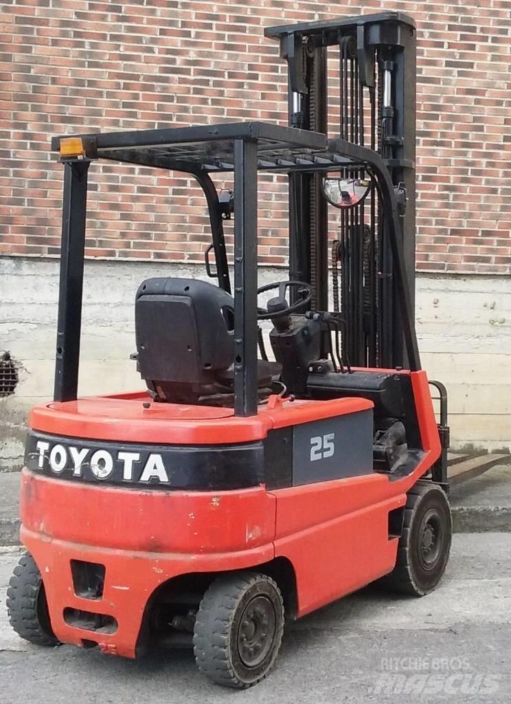Toyota FBMF25 El gaffeltrucks