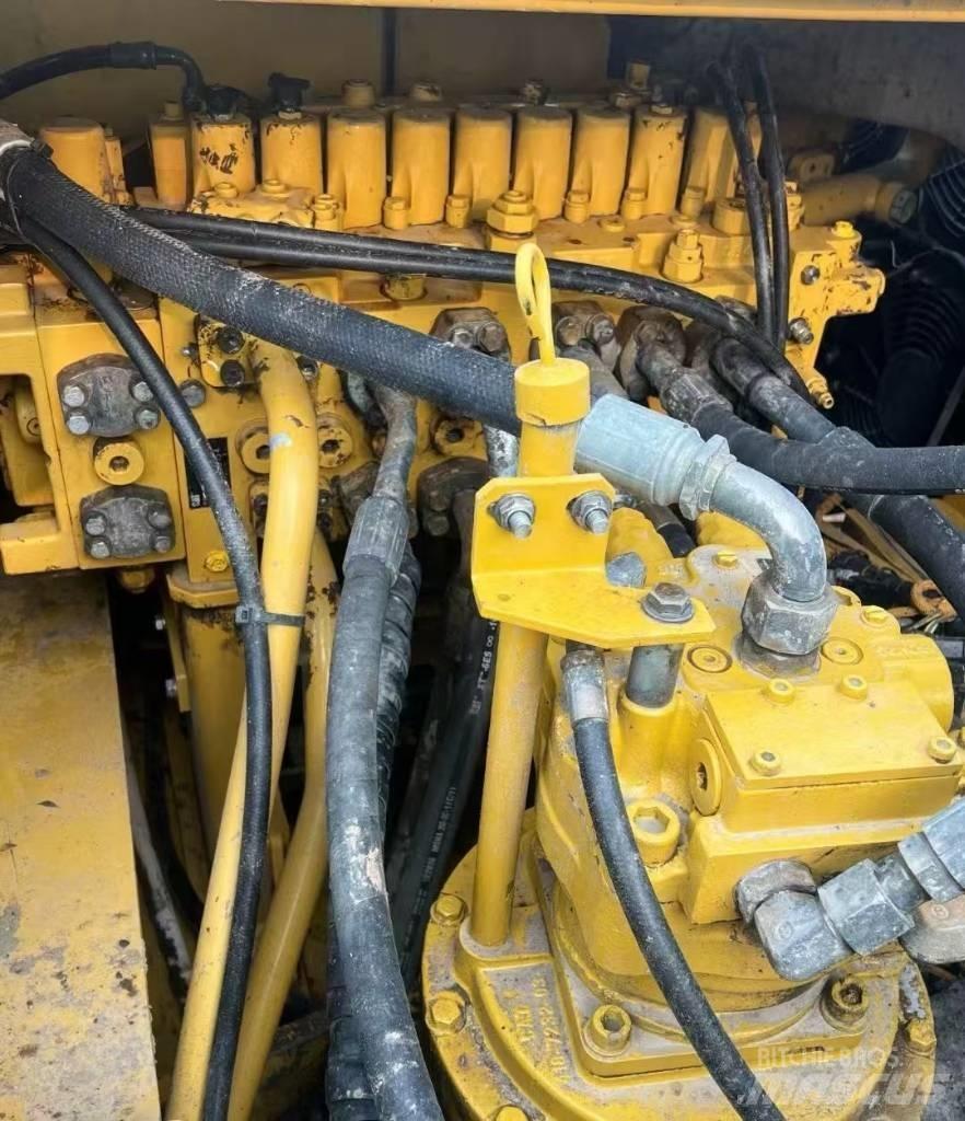CAT 330GC Gravemaskiner på larvebånd