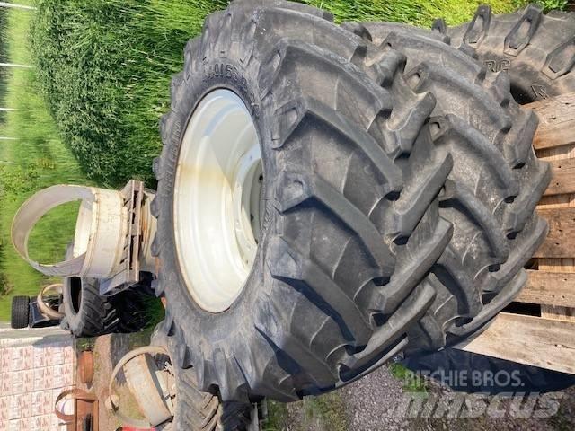 Trelleborg 440/65R24 Hjul, Dæk og Fælge