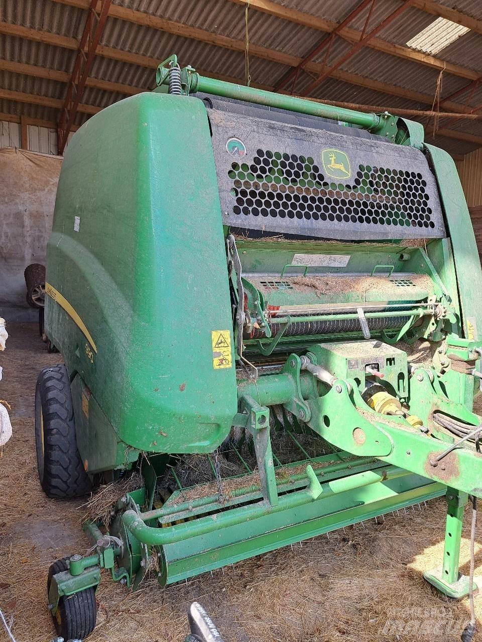 John Deere 990 Rundballe-pressere