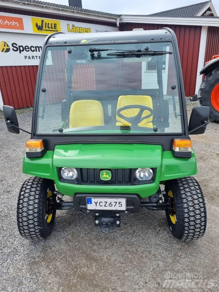John Deere Gator TE Hjælpemaskiner