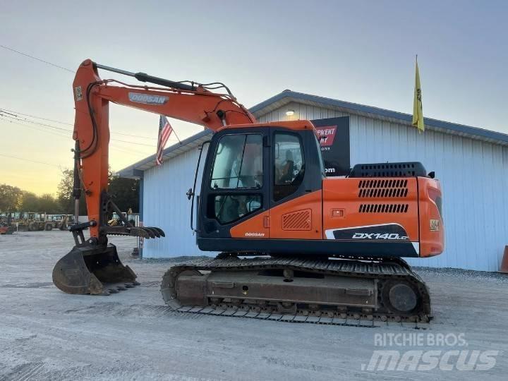 Doosan DX 140 LC Gravemaskiner på larvebånd