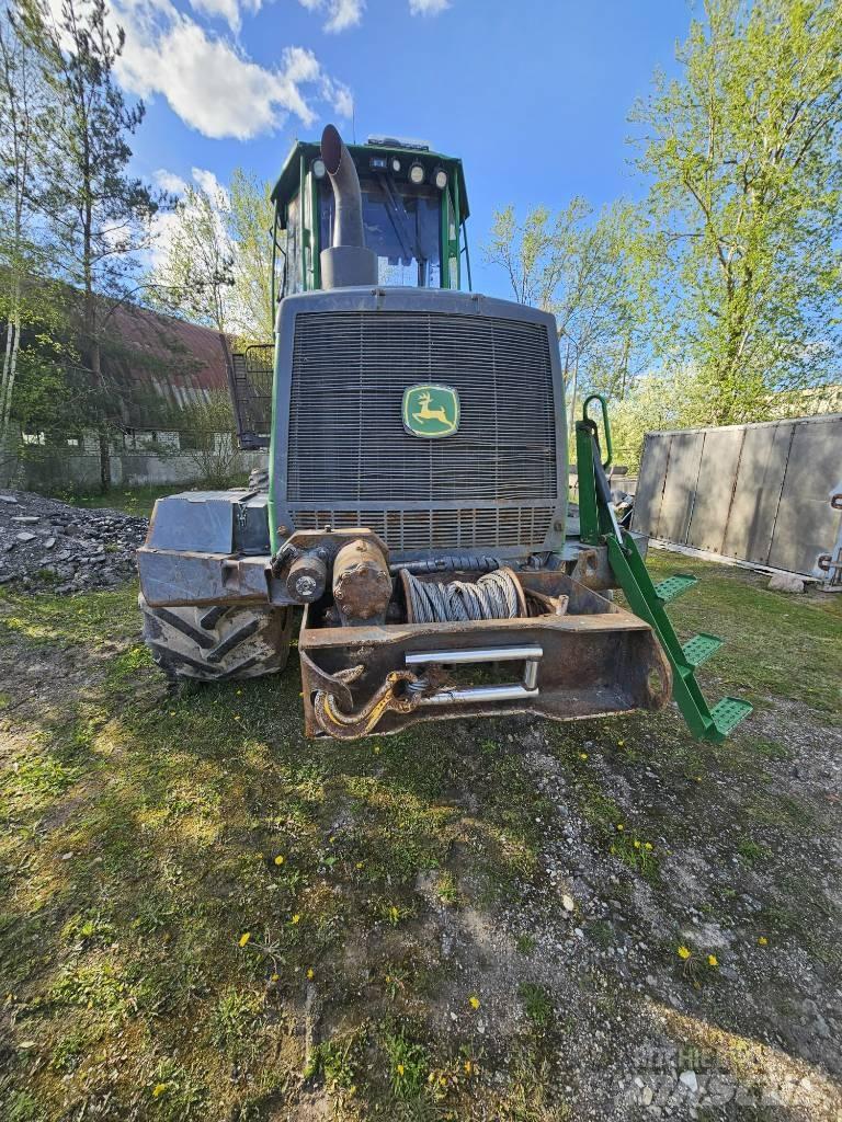 John Deere 1510 G Udkørselsmaskiner