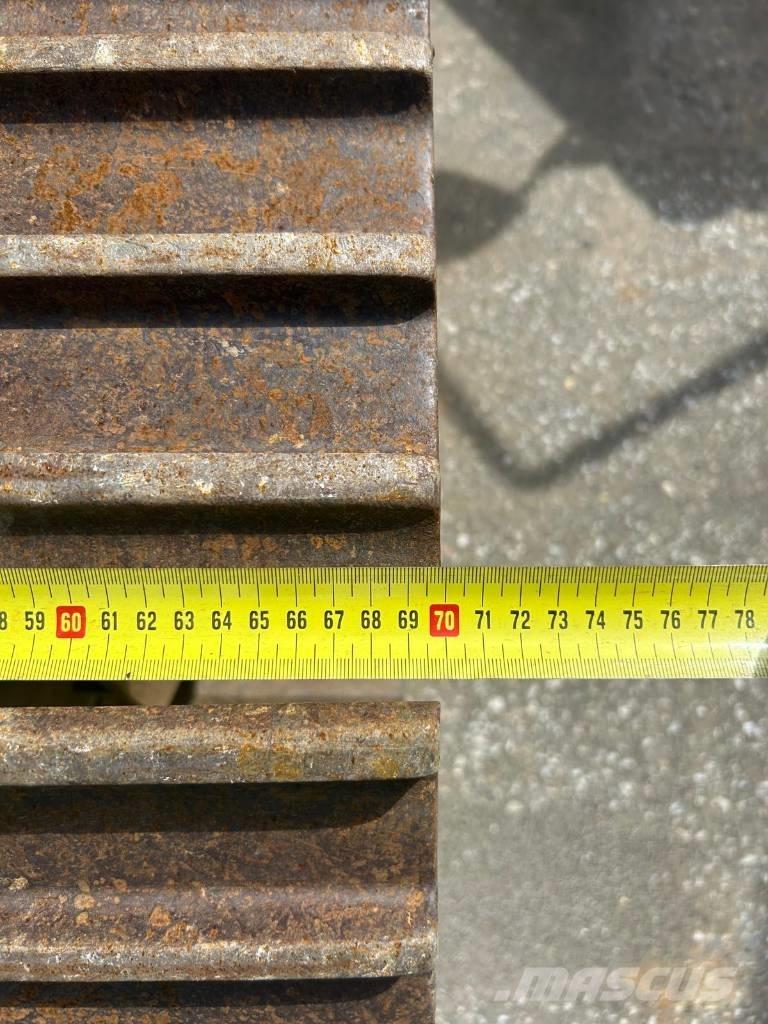 Takeuchi TB 2150 R Gravemaskiner på larvebånd