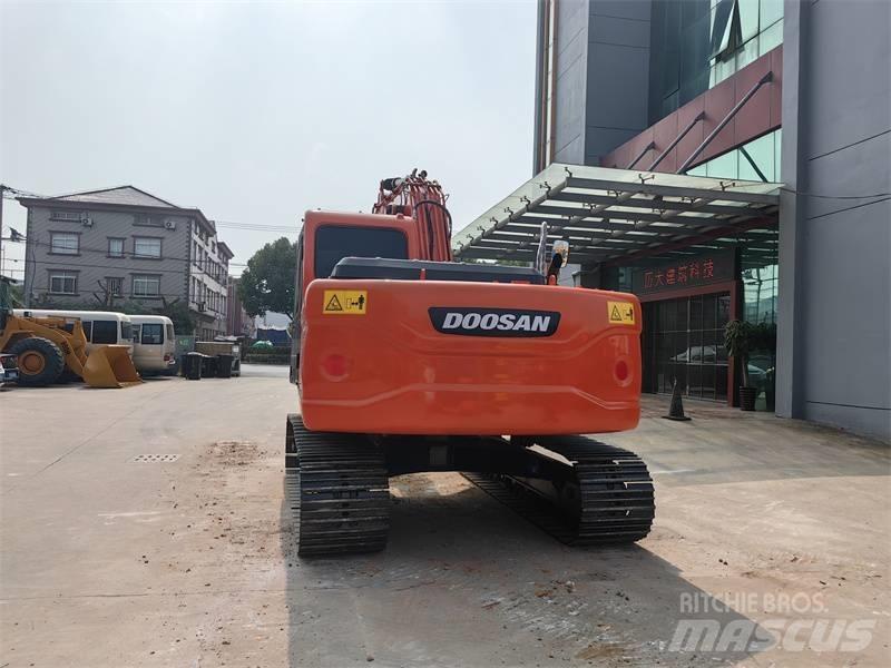 Doosan DX150 Gravemaskiner på larvebånd