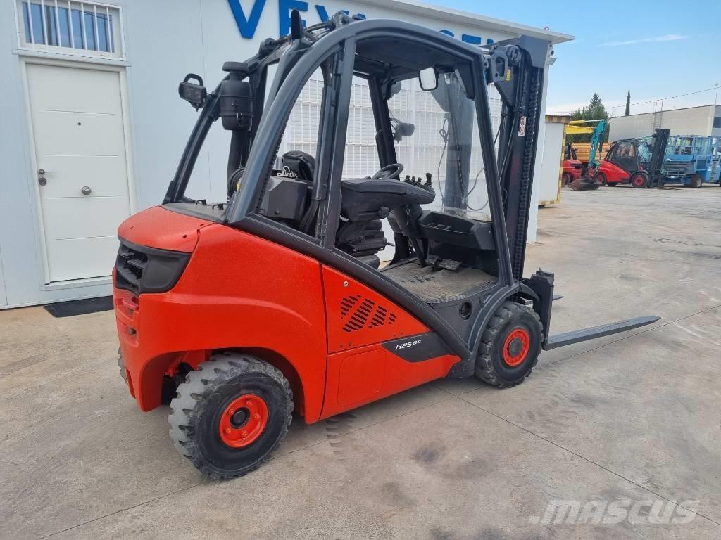 Linde H 25 D-02 Diesel gaffeltrucks