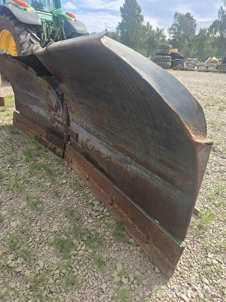 Holms pv-2,4 Sneskovle og -plove