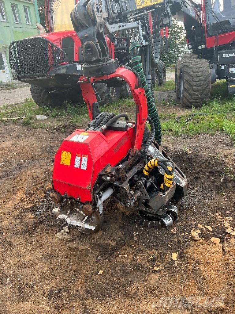 Komatsu 911 Skovningsmaskiner