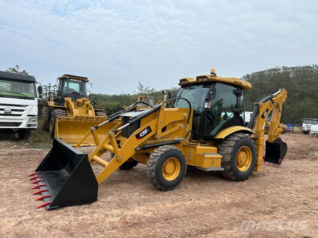 CAT 420 F2 Rendegravere