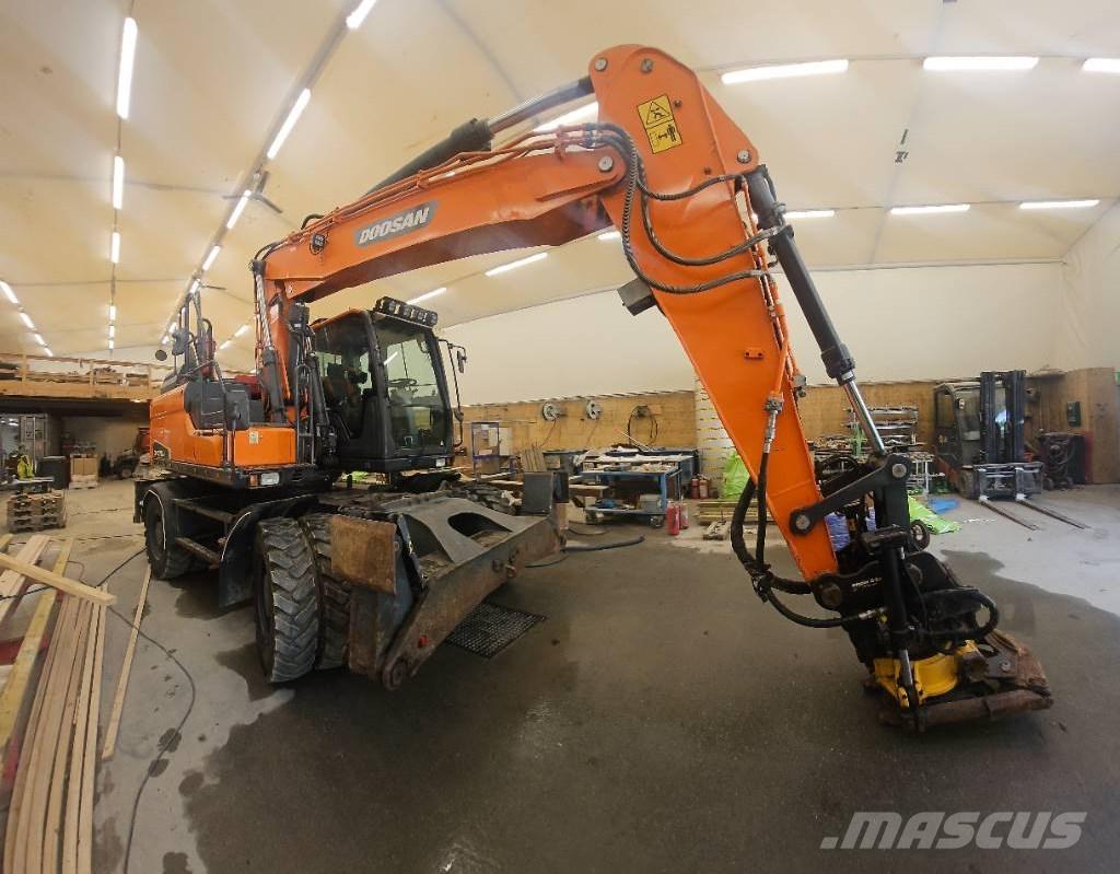 Doosan DX 170 W Gravemaskiner på hjul