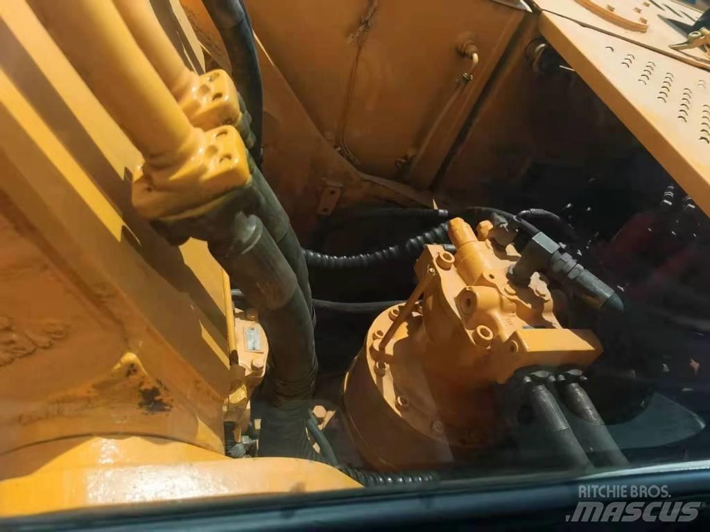 Hyundai 210-7 Gravemaskiner på hjul