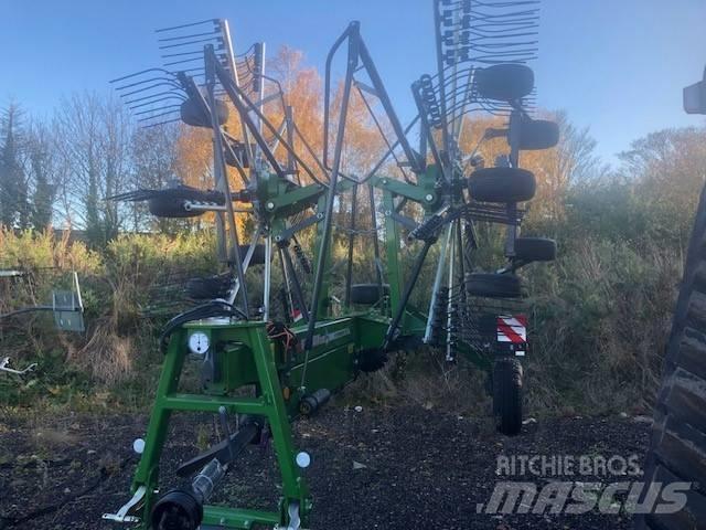 Fendt Former 671 River og høvendere