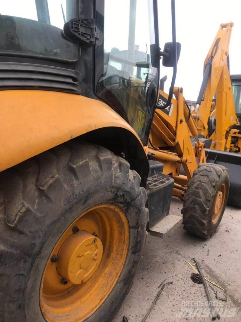 JCB 3cx Rendegravere
