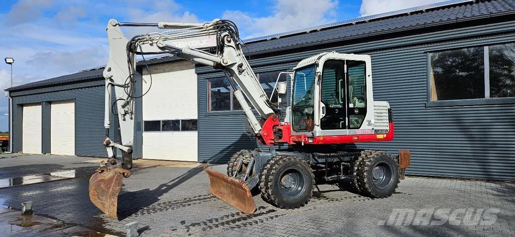 Takeuchi TB 175W Midi-gravemaskiner 7t - 12t