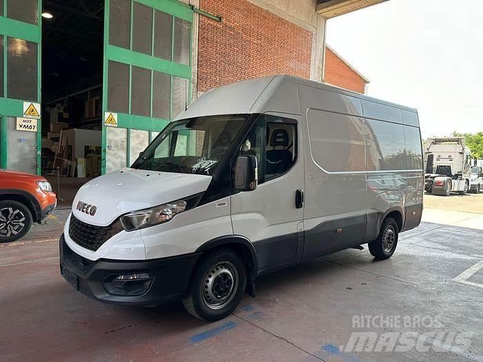 Iveco 35S16 Varevogne