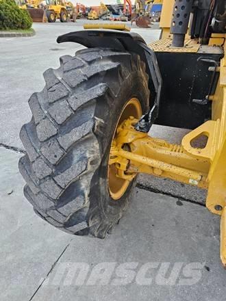 CAT 428F2 Rendegravere