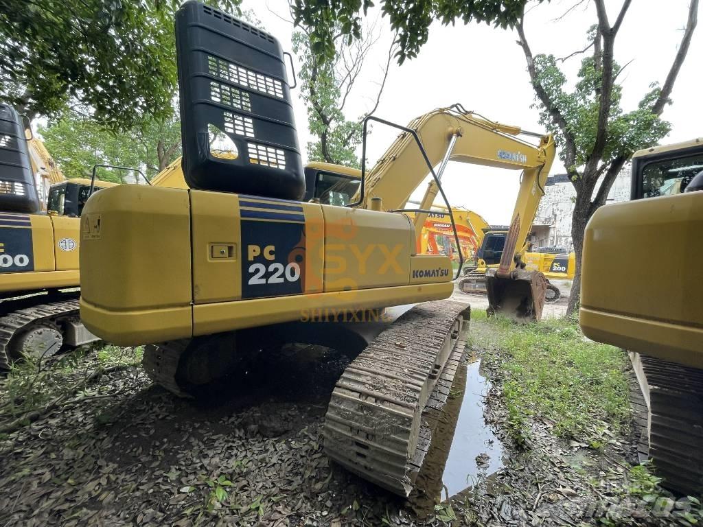 Komatsu PC 220-7 Gravemaskiner på larvebånd