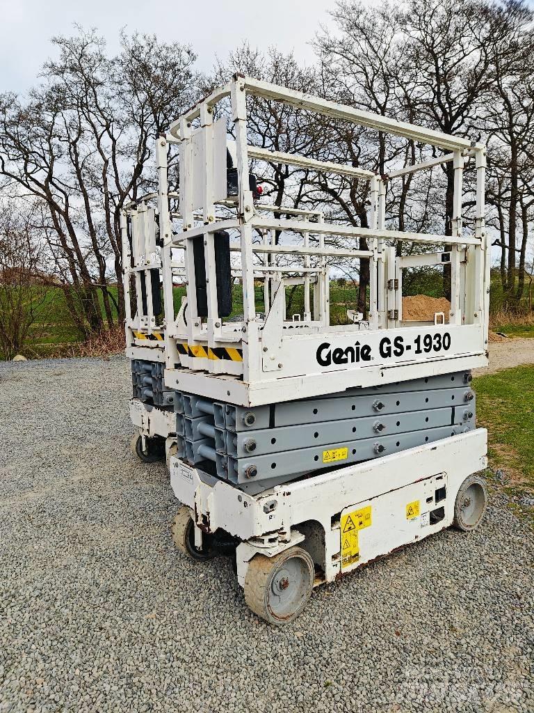 Genie 1930 Saxlifte