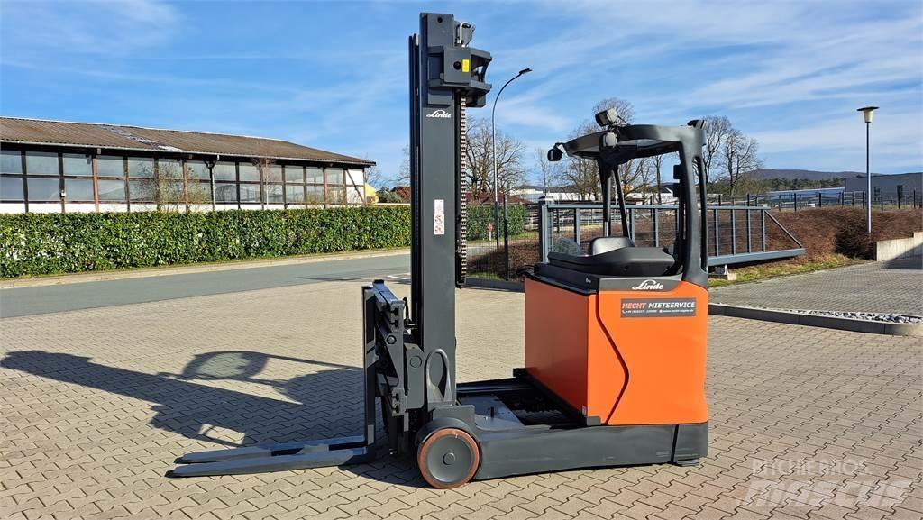 Linde R20 Reachtruck